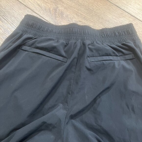 Athleta Brooklyn Jogger Women's Size 6, Black, Pull On, Comfort, Lightweight - Picture 13 of 14